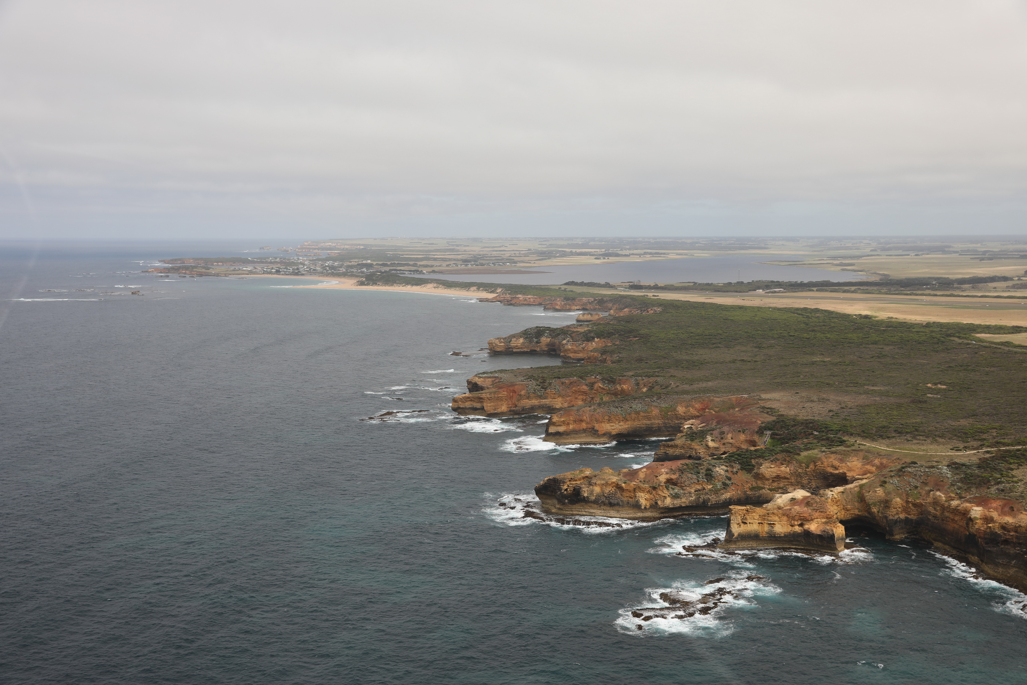 Blick auf The Grotto & Peterborough